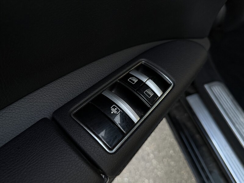 Used 2013 Mercedes-Benz S 550 image 58