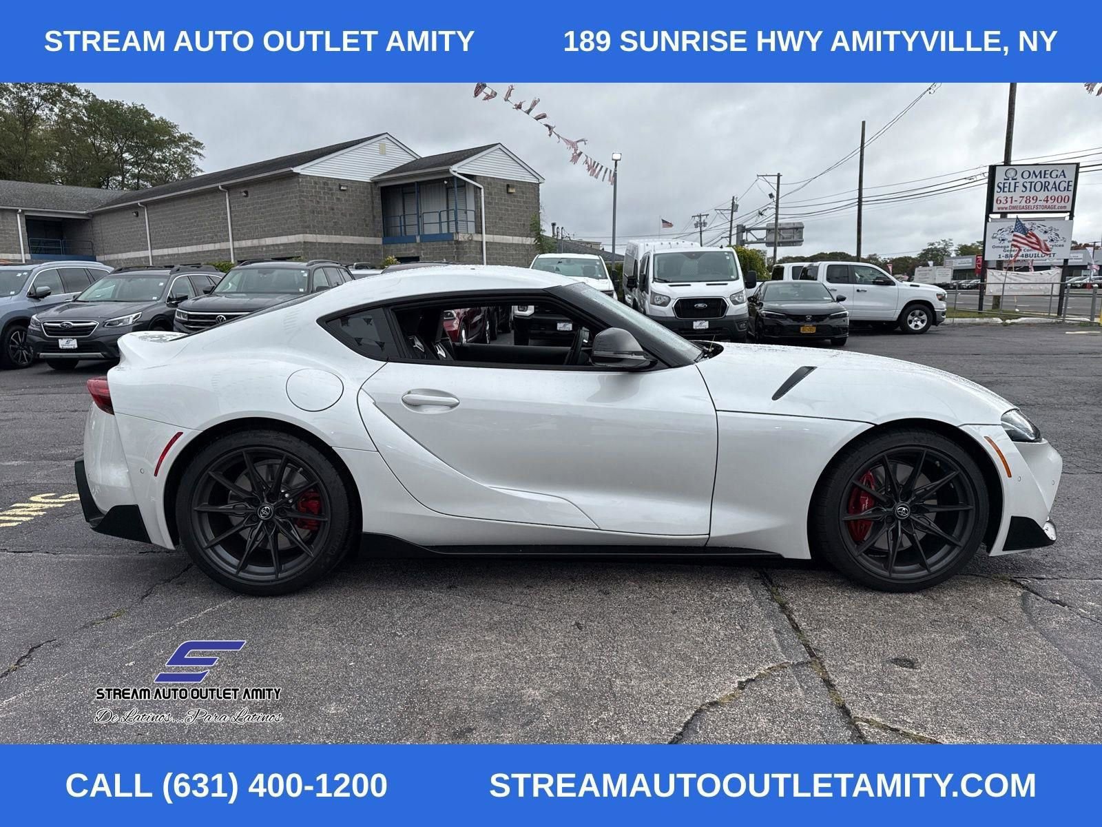 Used 2025 Toyota Supra Premium image 10