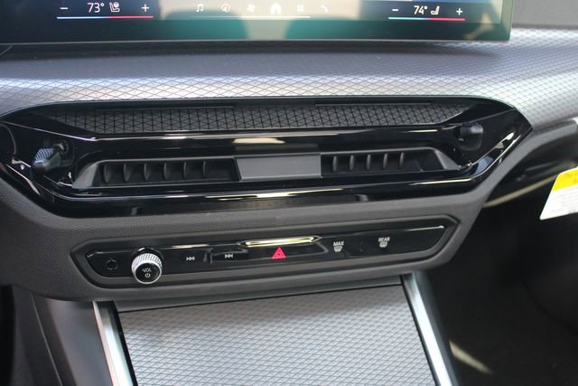 New 2026 BMW 330i xDrive Sedan w/ M Sport Package image 15