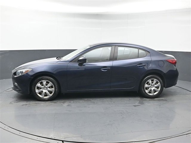Used 2016 MAZDA MAZDA3 i Sport image 2