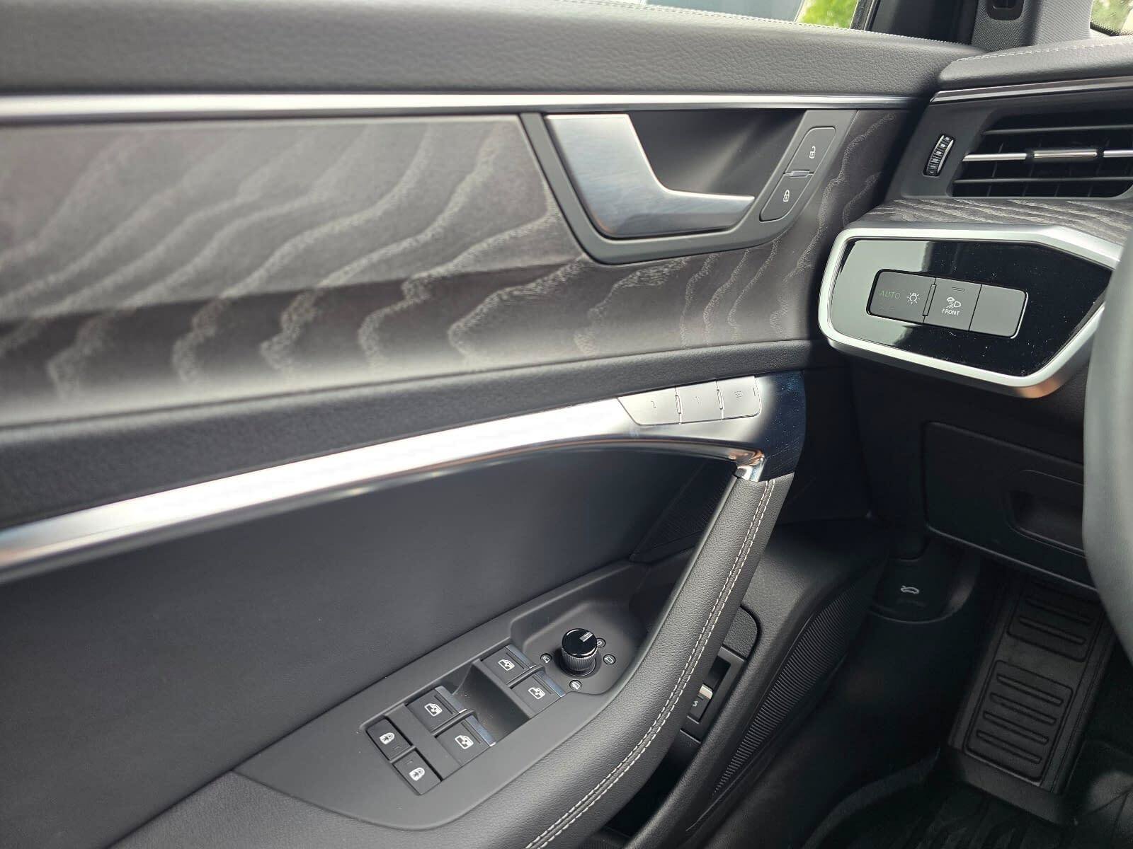Certified 2025 Audi A6 Premium Plus w/ Premium Plus Package AWD/4WD image 28