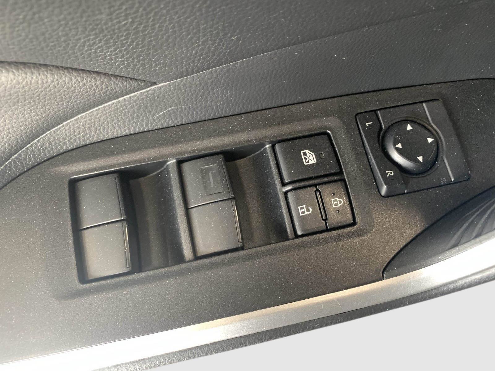 Used 2023 Toyota RAV4 LE image 12