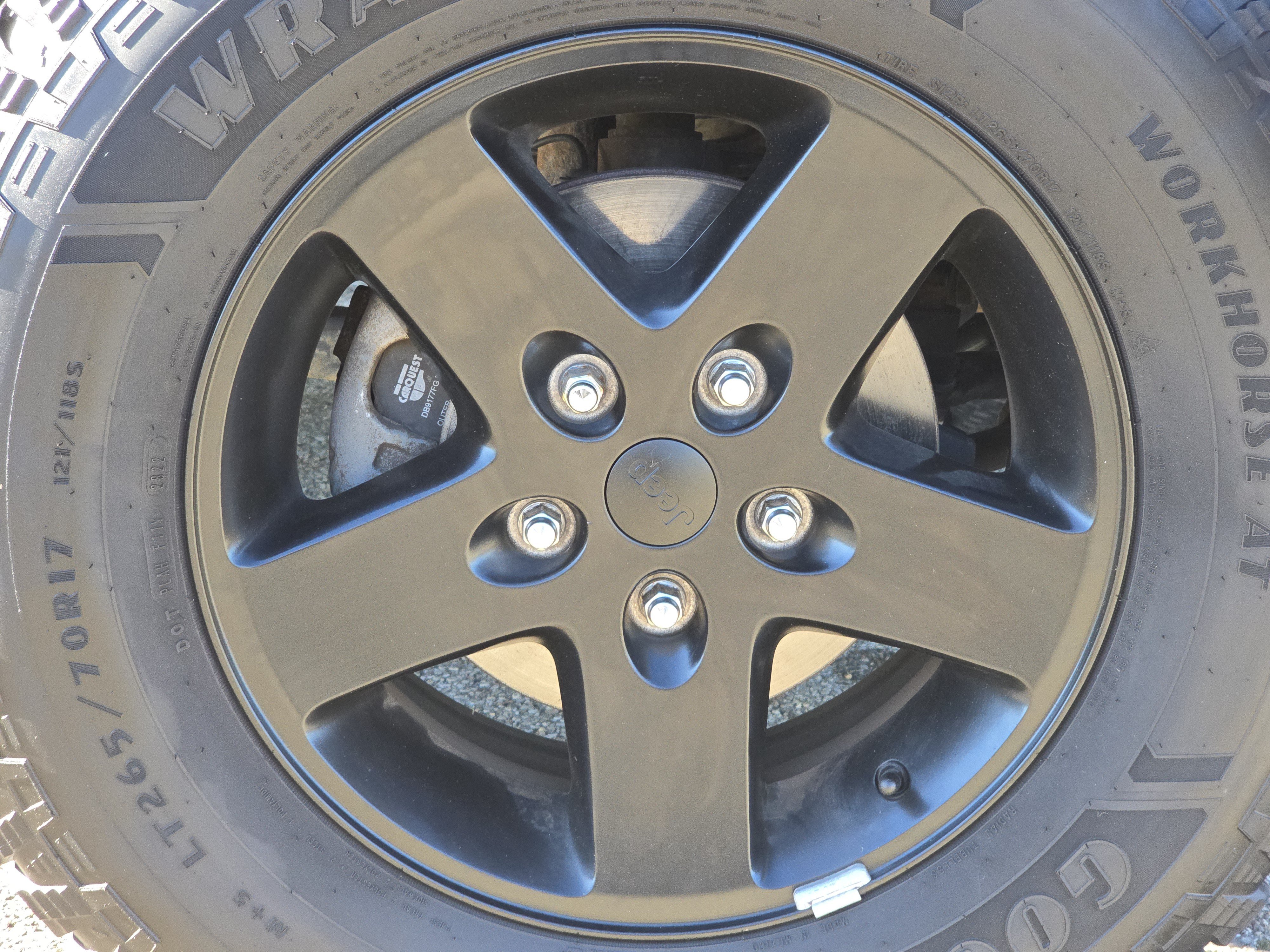 Used 2017 Jeep Wrangler Unlimited Sport AWD/4WD image 14