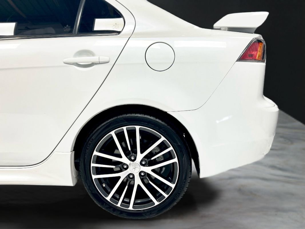 Used 2016 Mitsubishi Lancer GT image 11