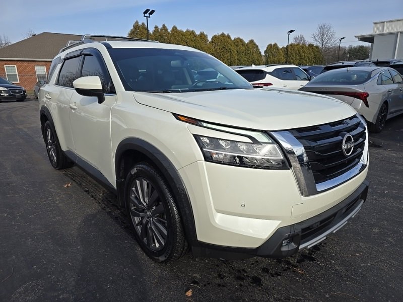 Used 2022 Nissan Pathfinder SL w/ SL Premium Package