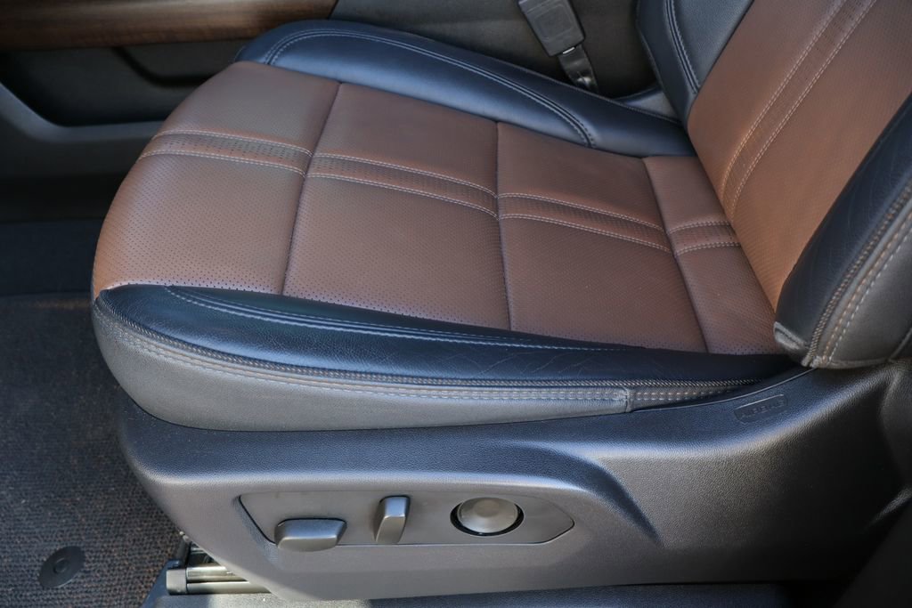 Used 2023 Chevrolet Silverado 1500 High Country w/ Z71 Off-Road Package image 19