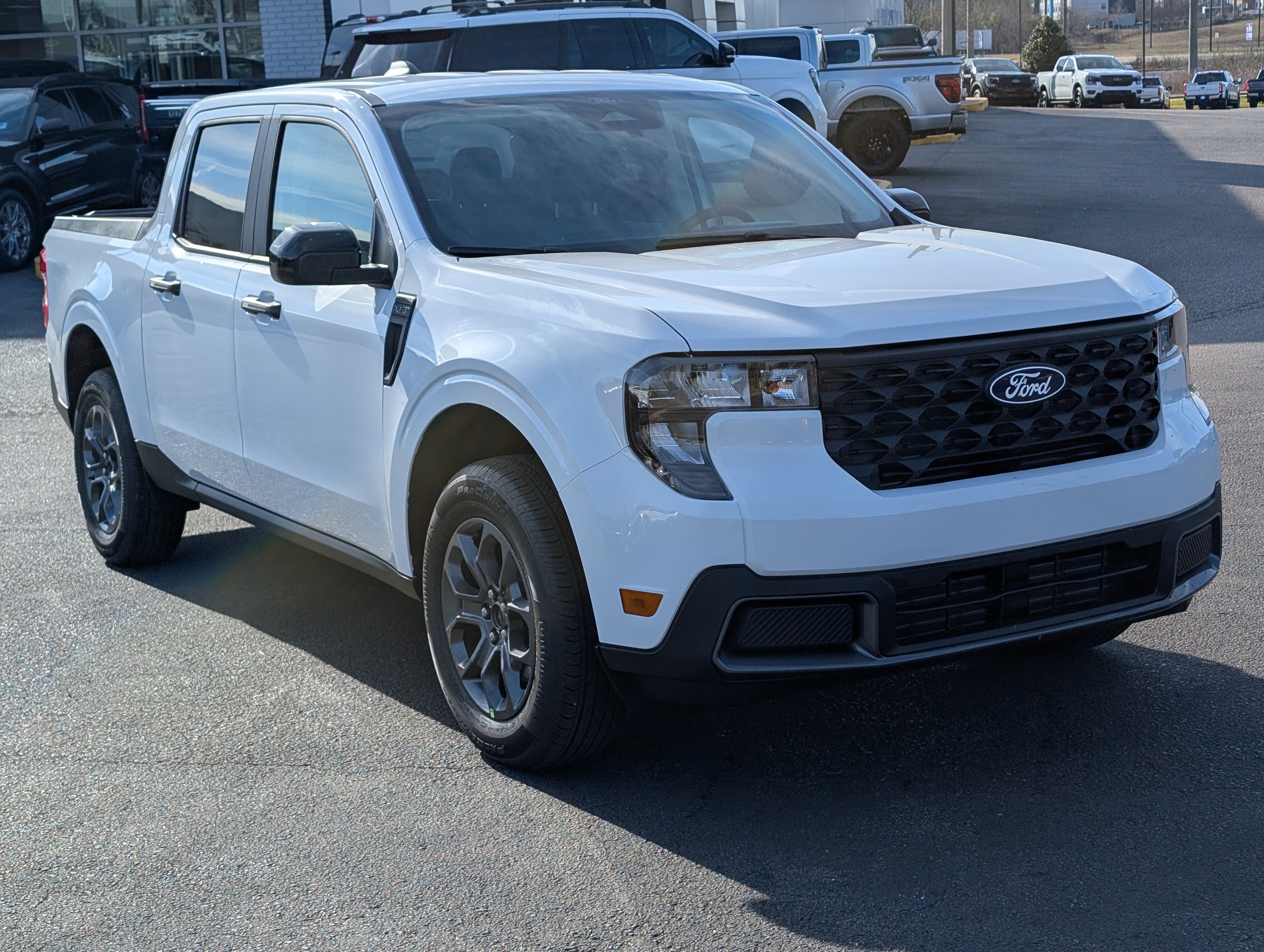 New 2026 Ford Maverick XLT w/ XLT Luxury Package AWD/4WD image 4