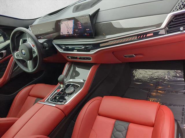 Used 2025 BMW X6 M Competition w/ Executive Package image 27