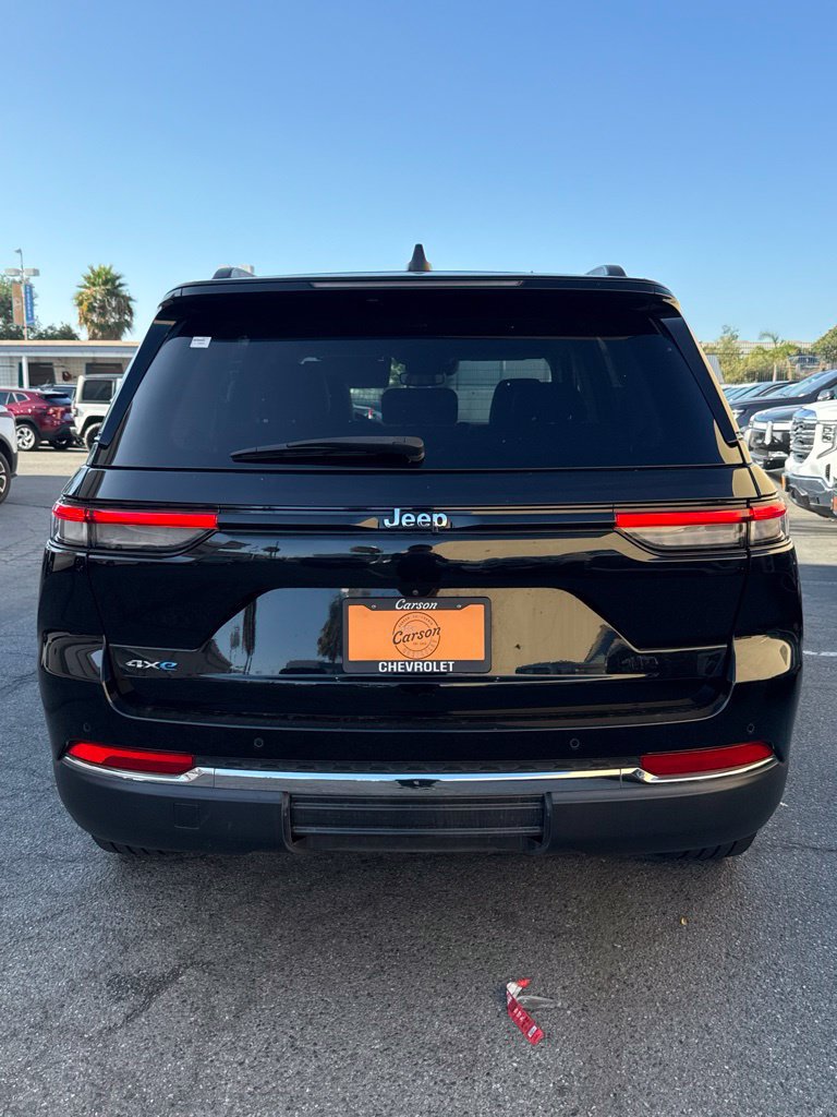 Used 2023 Jeep Grand Cherokee 4WD 4xe image 4