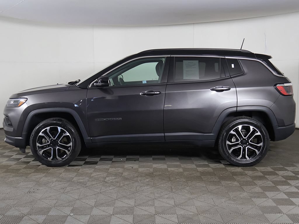 Used 2023 Jeep Compass Limited AWD/4WD image 18