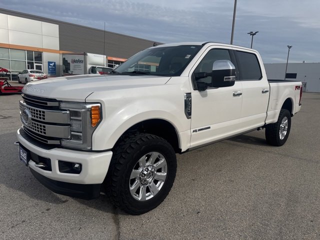 Used 2019 Ford F250 Platinum w/ Platinum Ultimate Package image 7