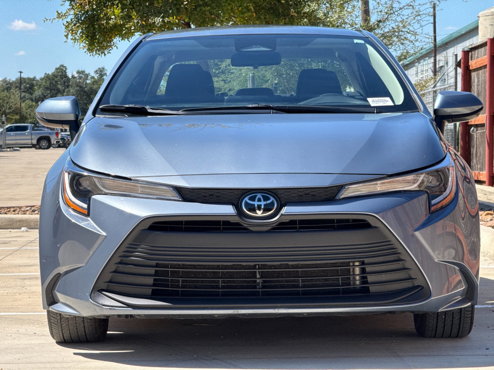 Used 2025 Toyota Corolla LE FWD image 8