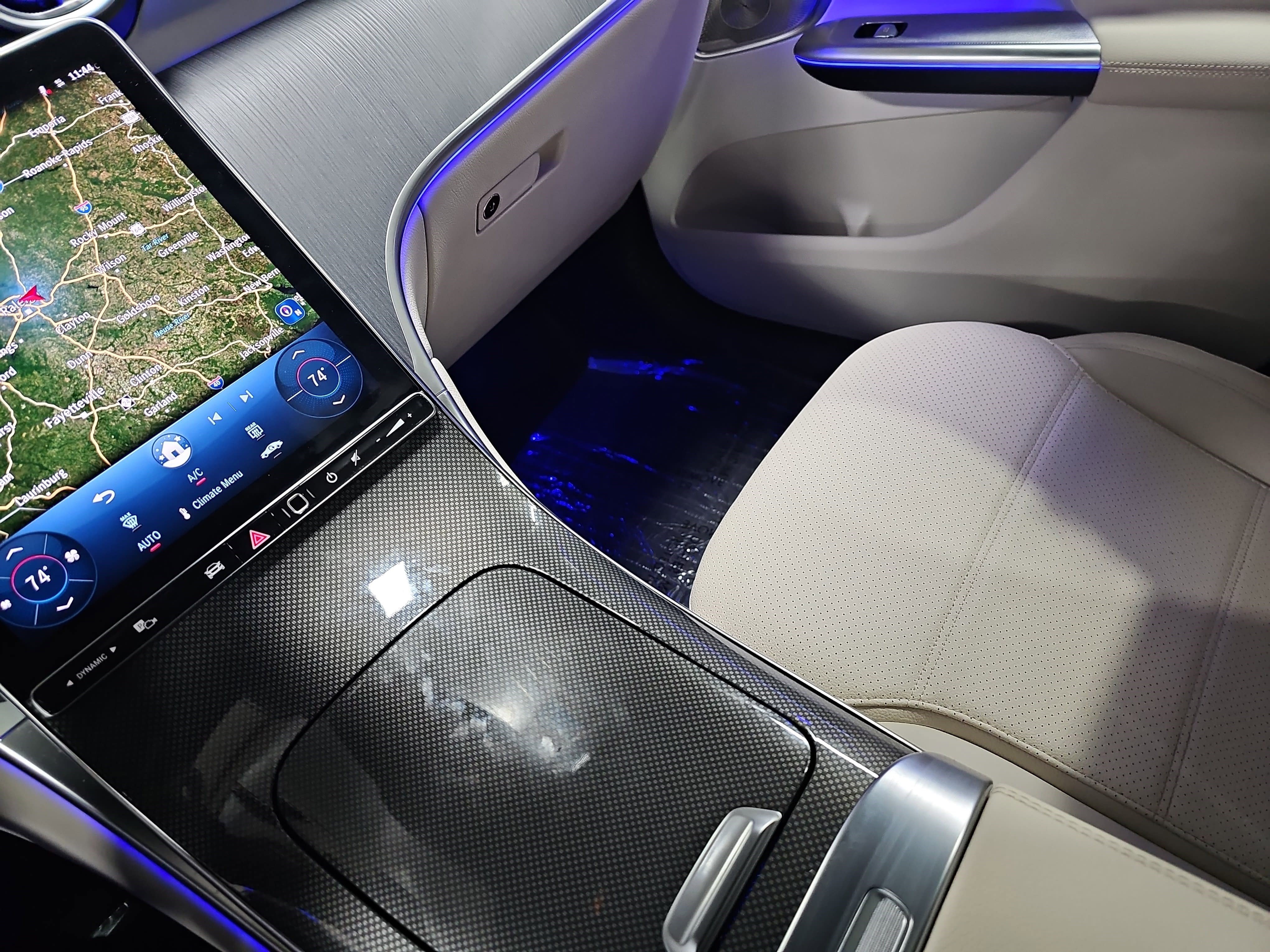 Certified 2025 Mercedes-Benz GLC 300 4MATIC image 27