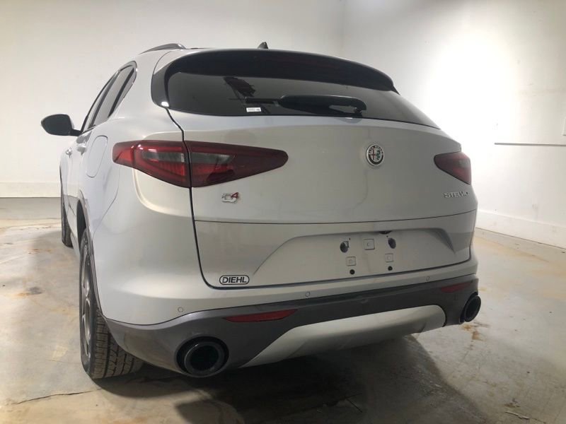 Used 2022 Alfa Romeo Stelvio Ti w/ Active Assist Plus Package image 37