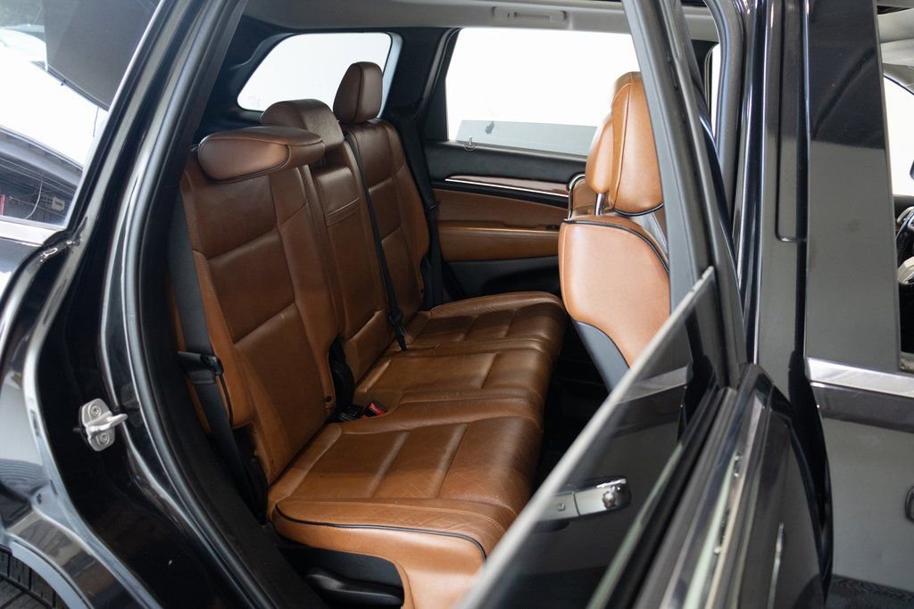 Used 2012 Jeep Grand Cherokee Overland image 22