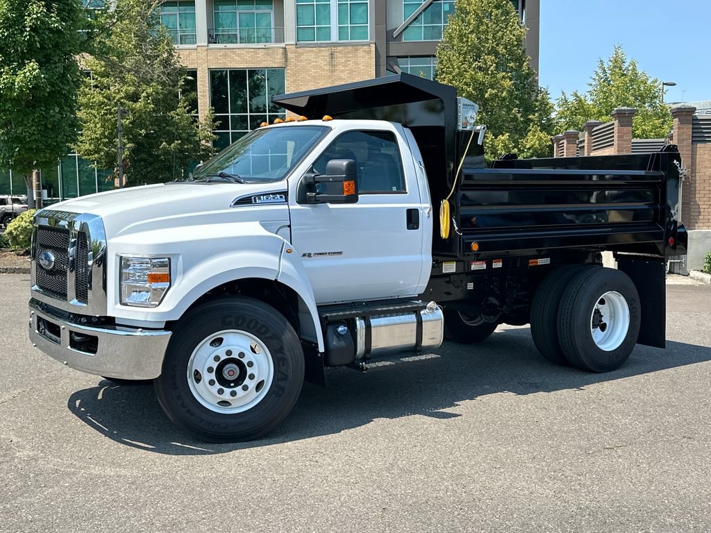 New 2027 Ford F650 2WD Regular Cab Super Duty image 1