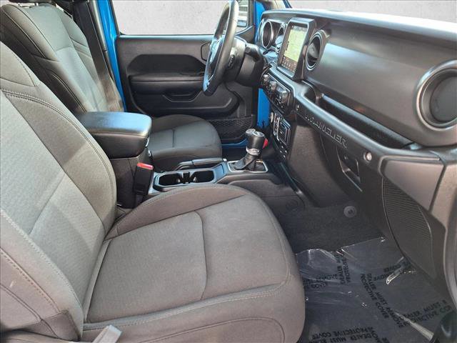 Used 2023 Jeep Wrangler Unlimited w/ Cold Weather Group AWD/4WD image 21