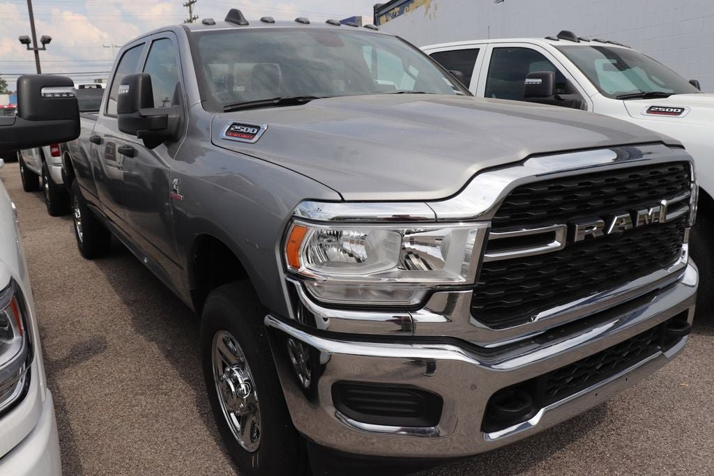New 2024 RAM 2500 Tradesman w/ Towing Technology Group AWD/4WD image 3
