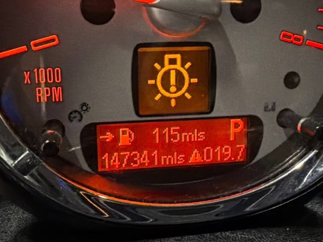 Used 2010 MINI Cooper Clubman Hardtop FWD image 19