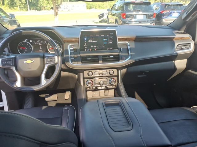 Used 2021 Chevrolet Suburban Premier AWD/4WD image 11