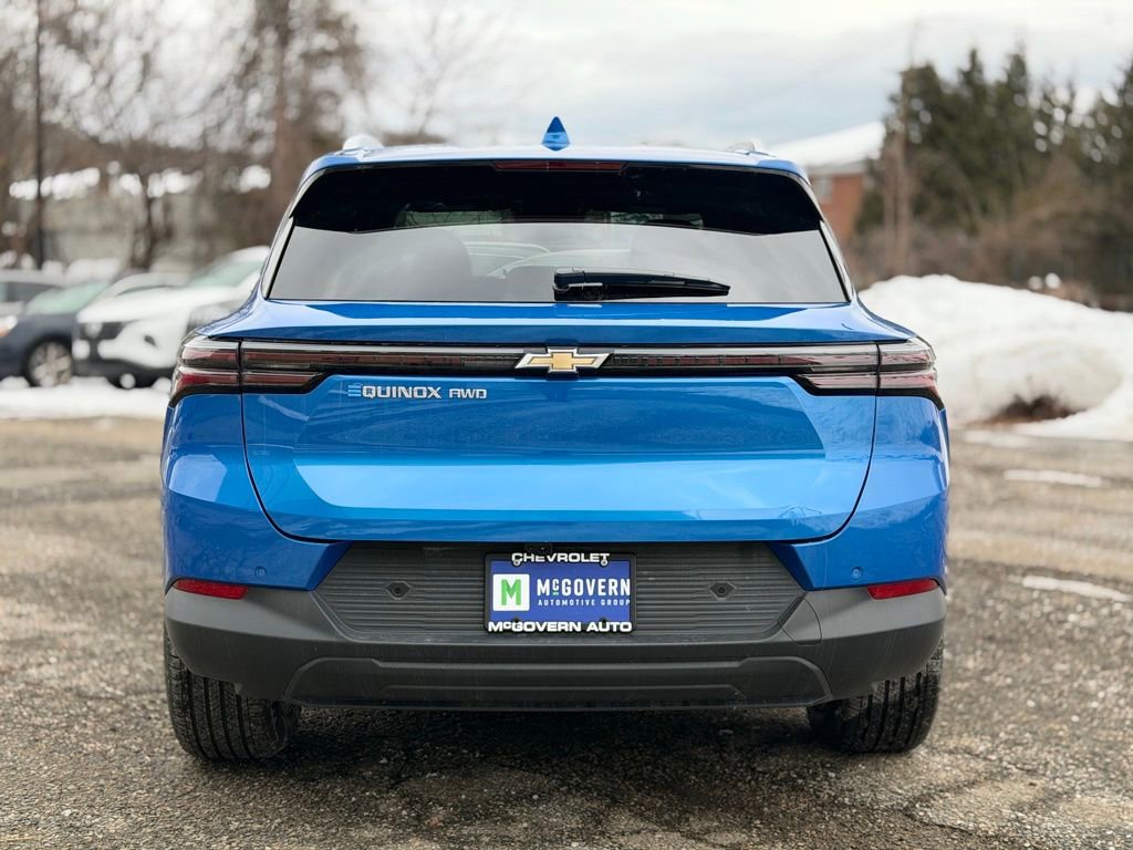 New 2026 Chevrolet Equinox EV LT image 5