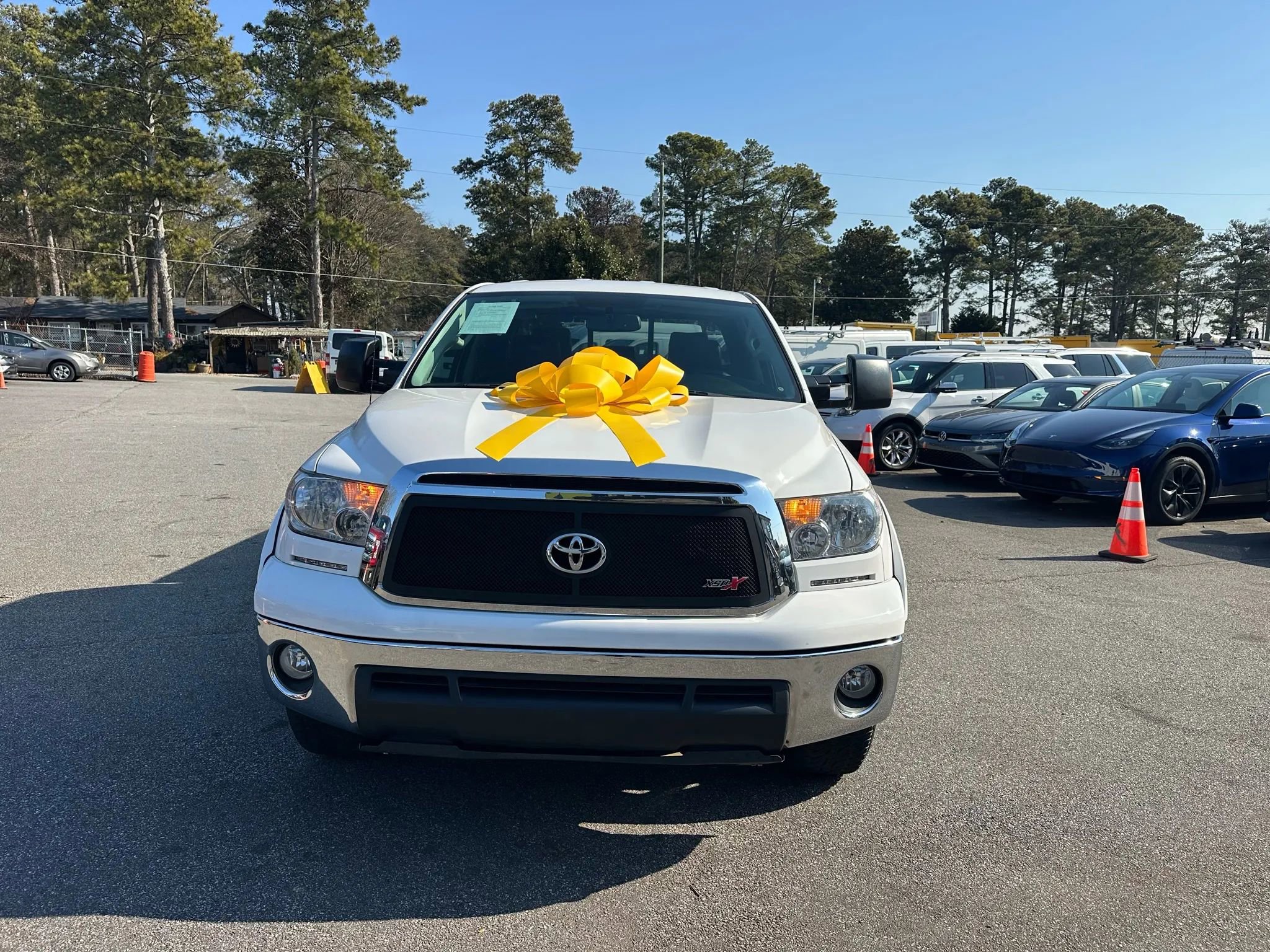 Used 2012 Toyota Tundra 2WD Double Cab w/ SR5 Pkg image 3