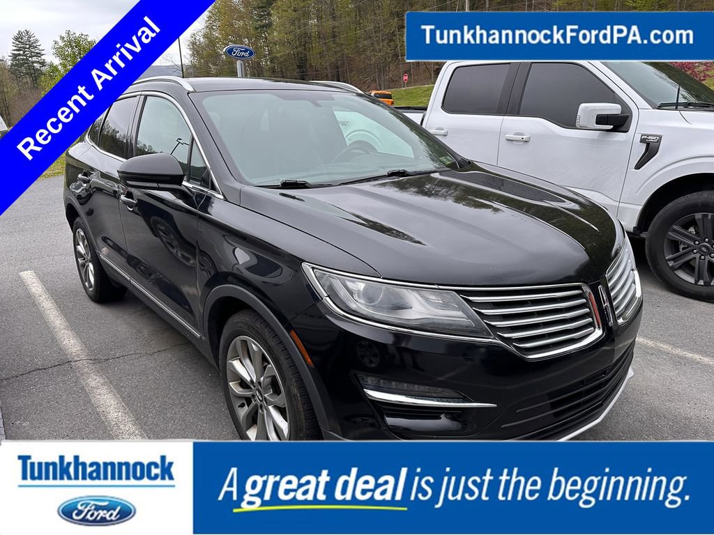 Used 2017 Lincoln MKC Select w/ Select Plus Package AWD/4WD image 1