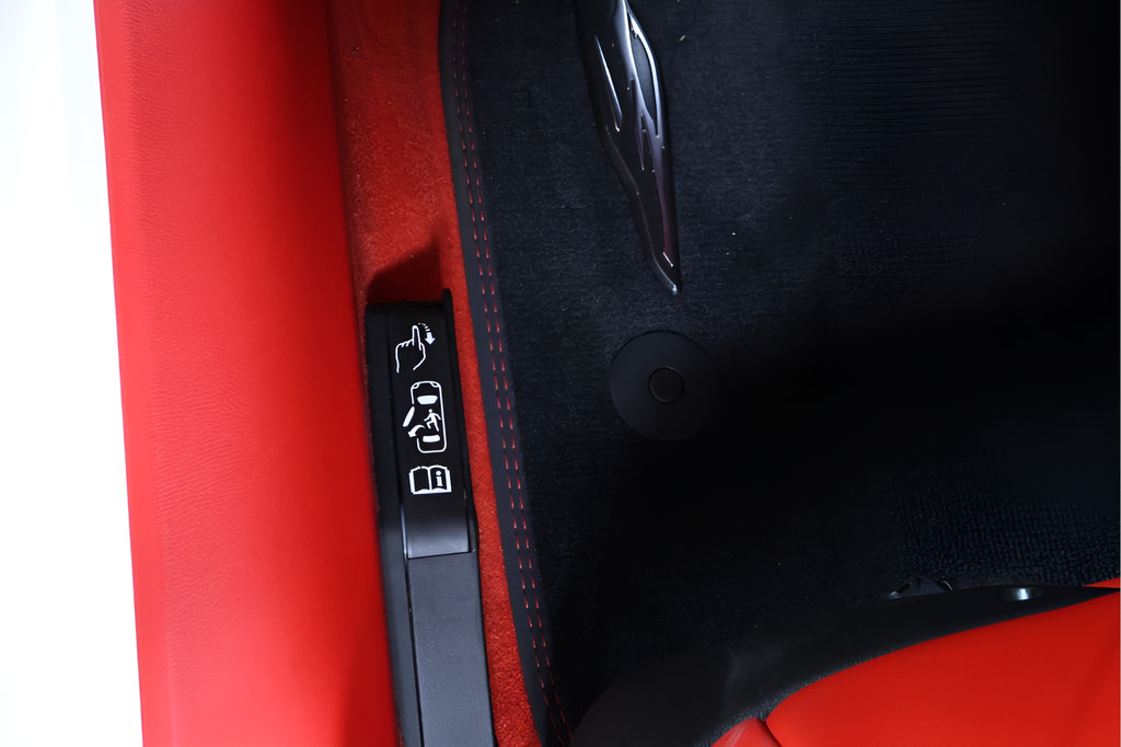 New 2027 Chevrolet Corvette Stingray Convertible RWD image 21