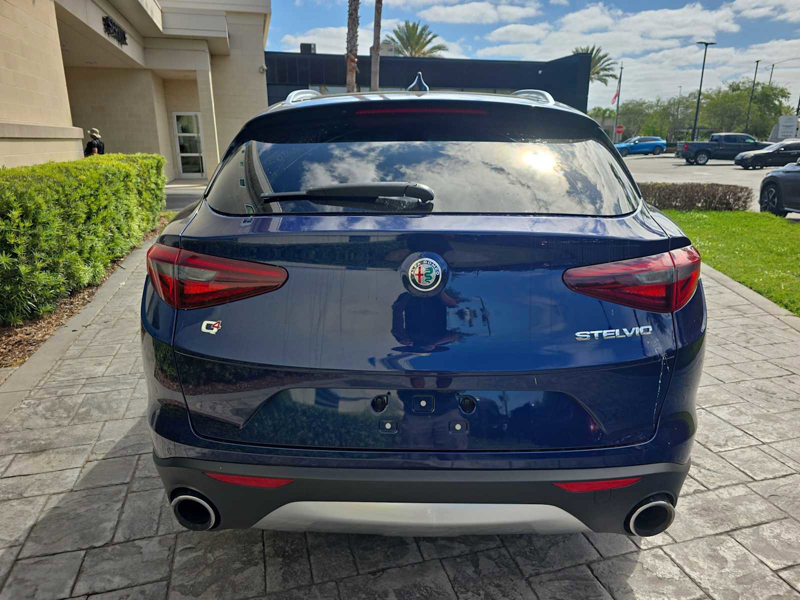 Used 2019 Alfa Romeo Stelvio Ti Lusso w/ Quick Order Package 22X Lusso image 6