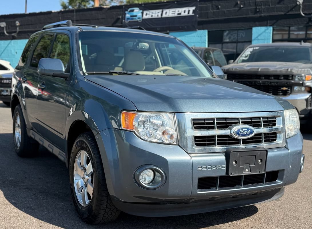 Used 2011 Ford Escape Limited w/ 302A Rapid Spec Order Code AWD/4WD image 1