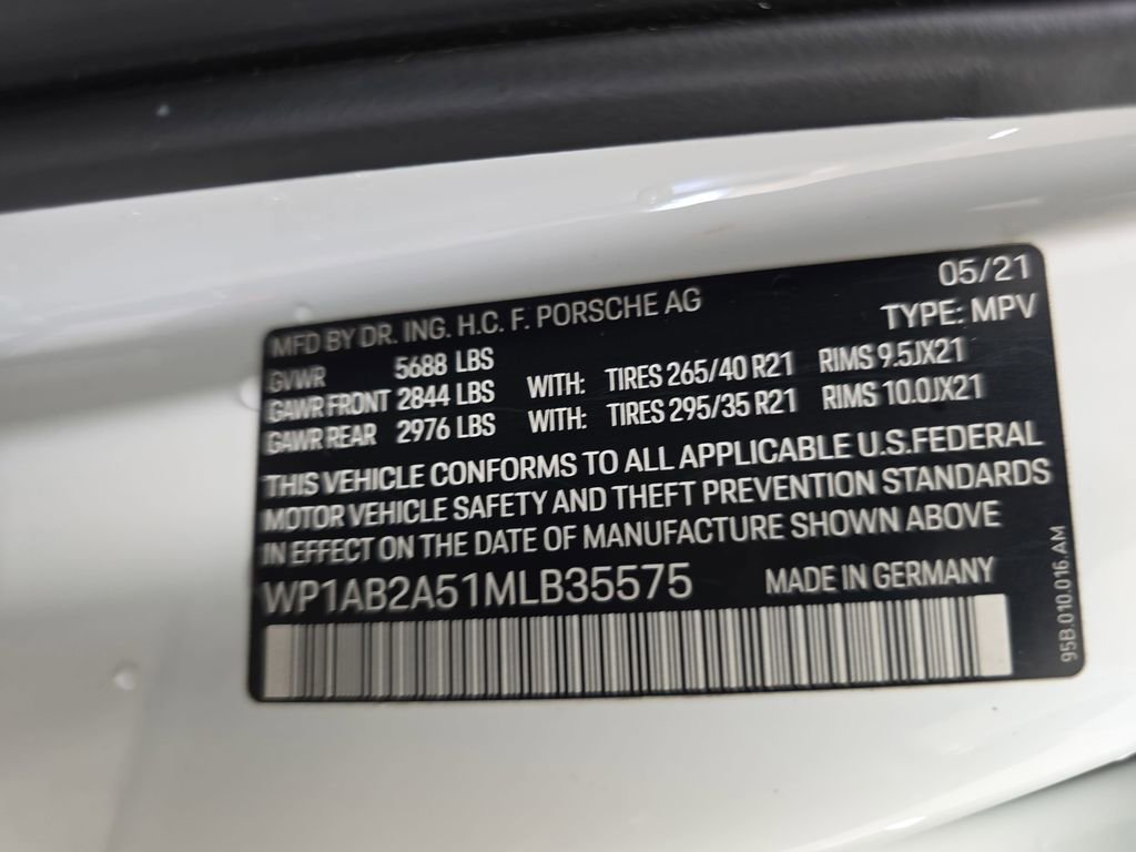 Used 2021 Porsche Macan S image 34