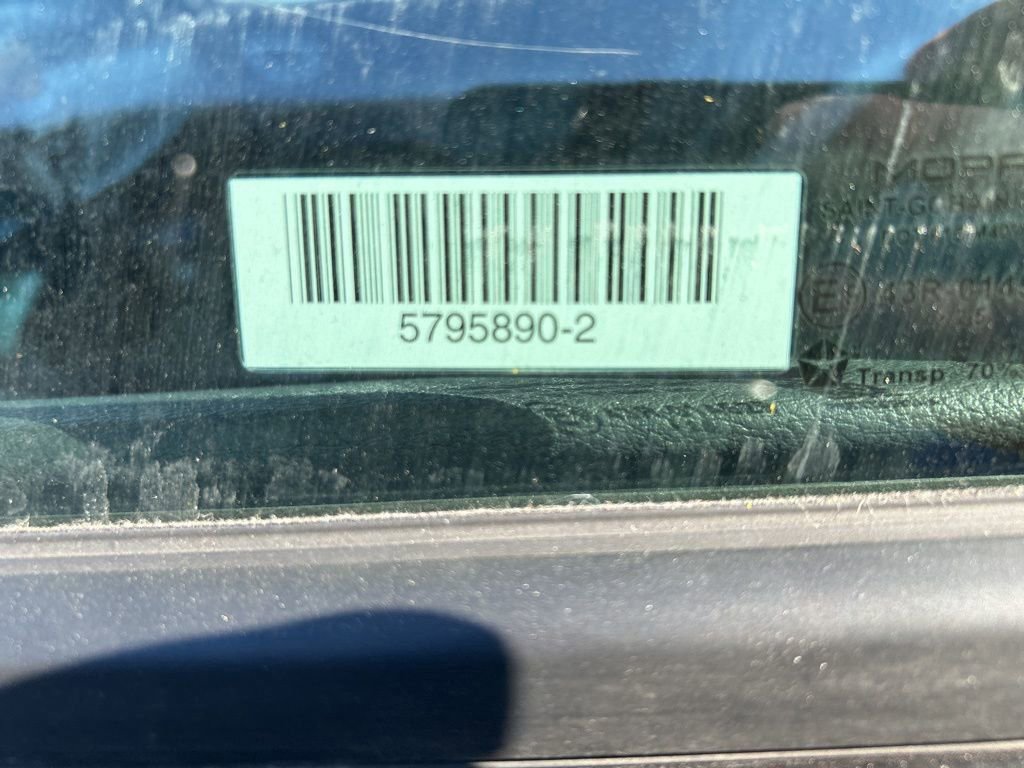 Used 2025 Jeep Compass Limited image 13