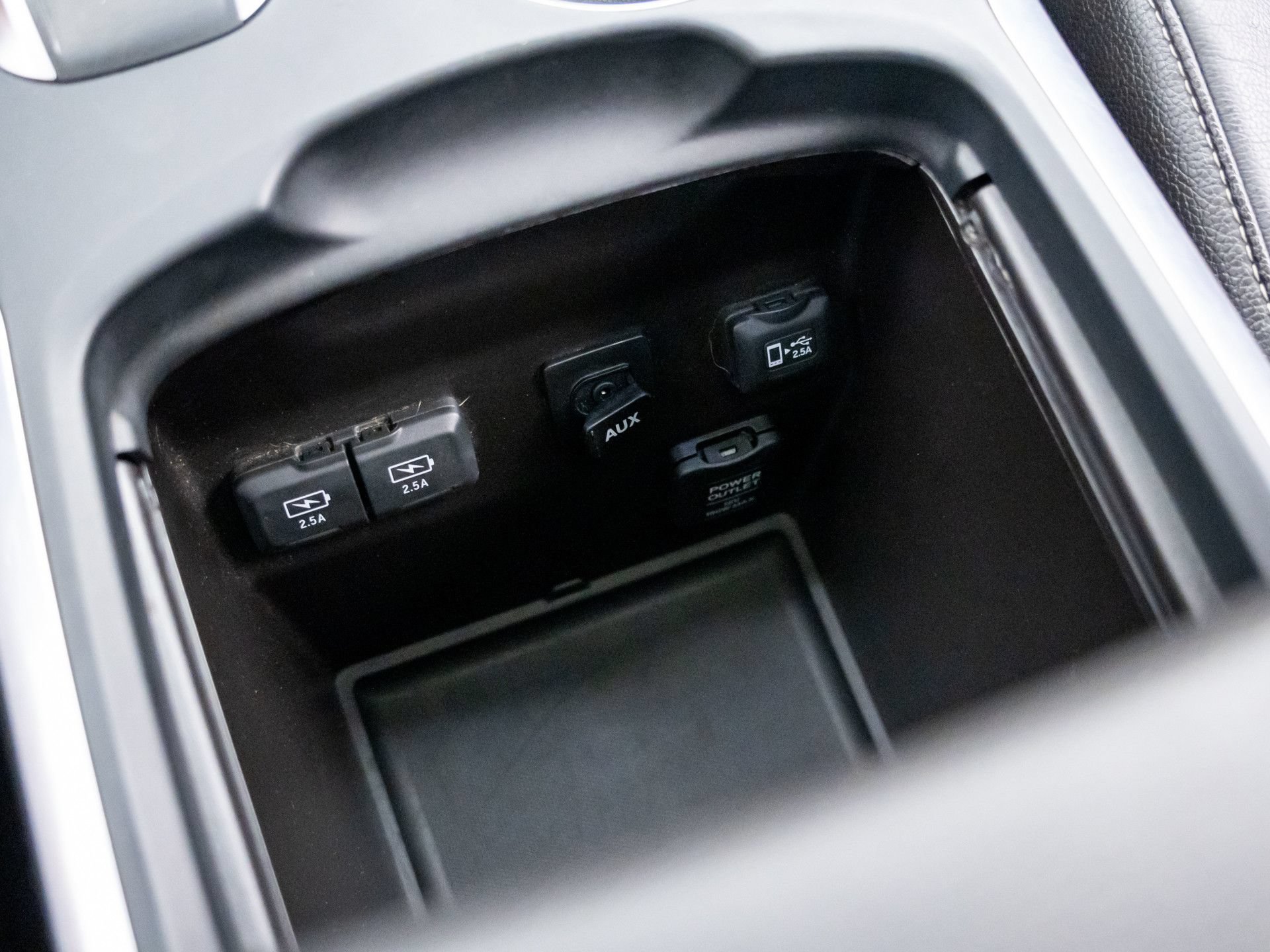 Used 2020 Acura MDX SH-AWD w/ Technology Package image 28