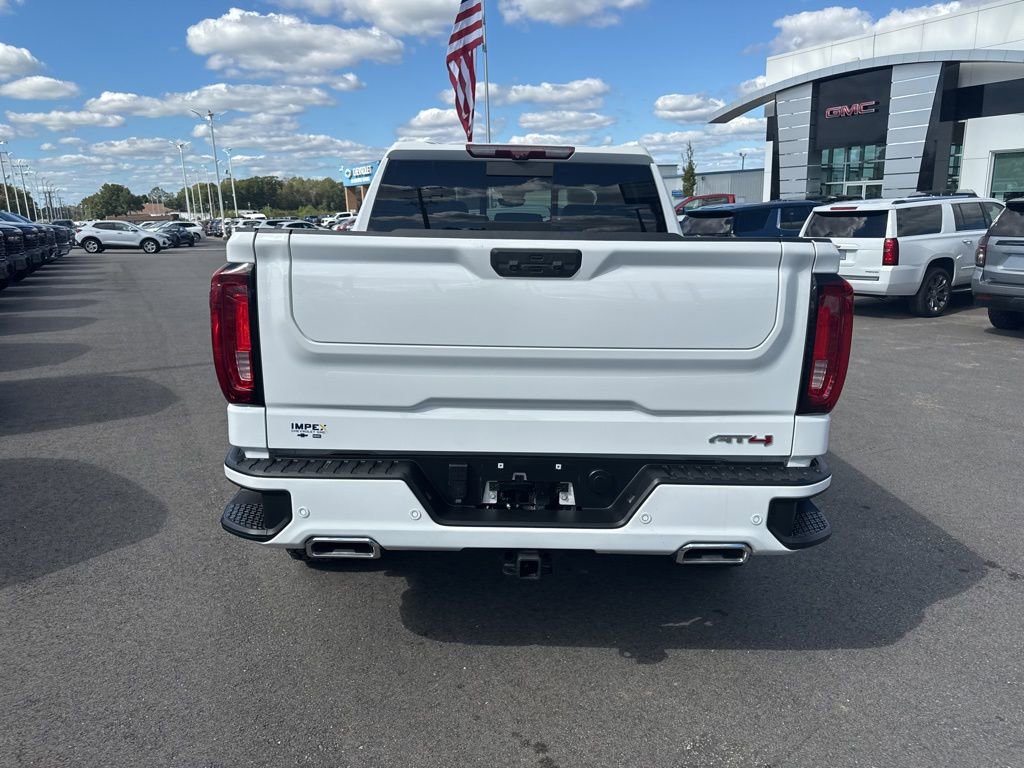 Used 2023 GMC Sierra 1500 AT4 w/ AT4 Premium Package image 4
