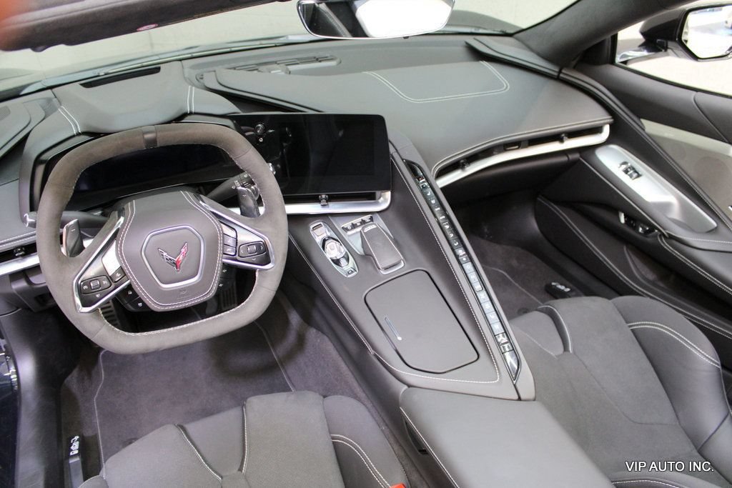 Used 2024 Chevrolet Corvette Stingray Premium Conv w/ Z51 Performance Package RWD image 24
