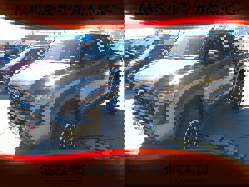 Used 2024 Toyota Tacoma TRD Off-Road image 37