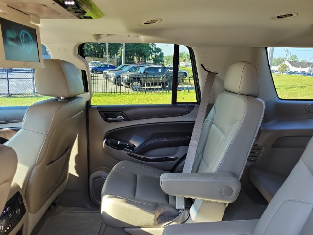 Used 2015 Chevrolet Tahoe LT RWD image 13
