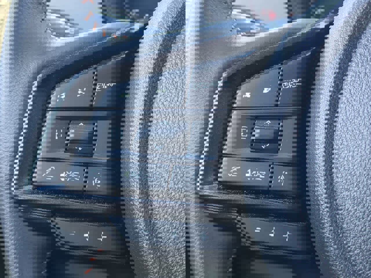 Certified 2025 Subaru Crosstrek 2.5i Limited image 22