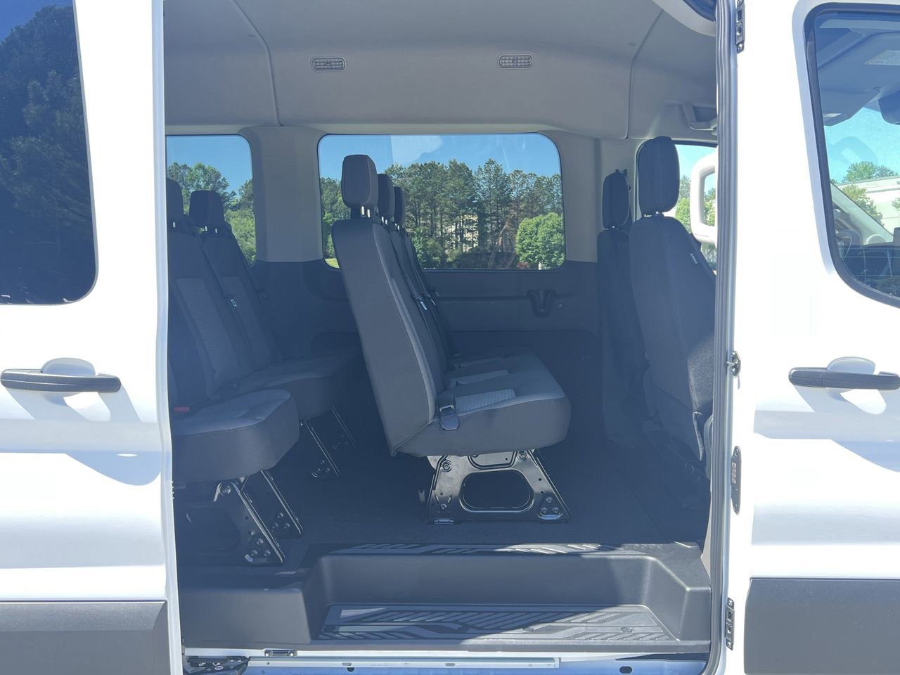 New 2026 Ford Transit 350 148 Medium Roof Wagon image 18
