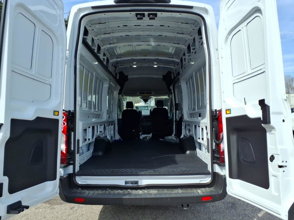 New 2026 Ford Transit 350 148 High Roof Extended RWD image 10
