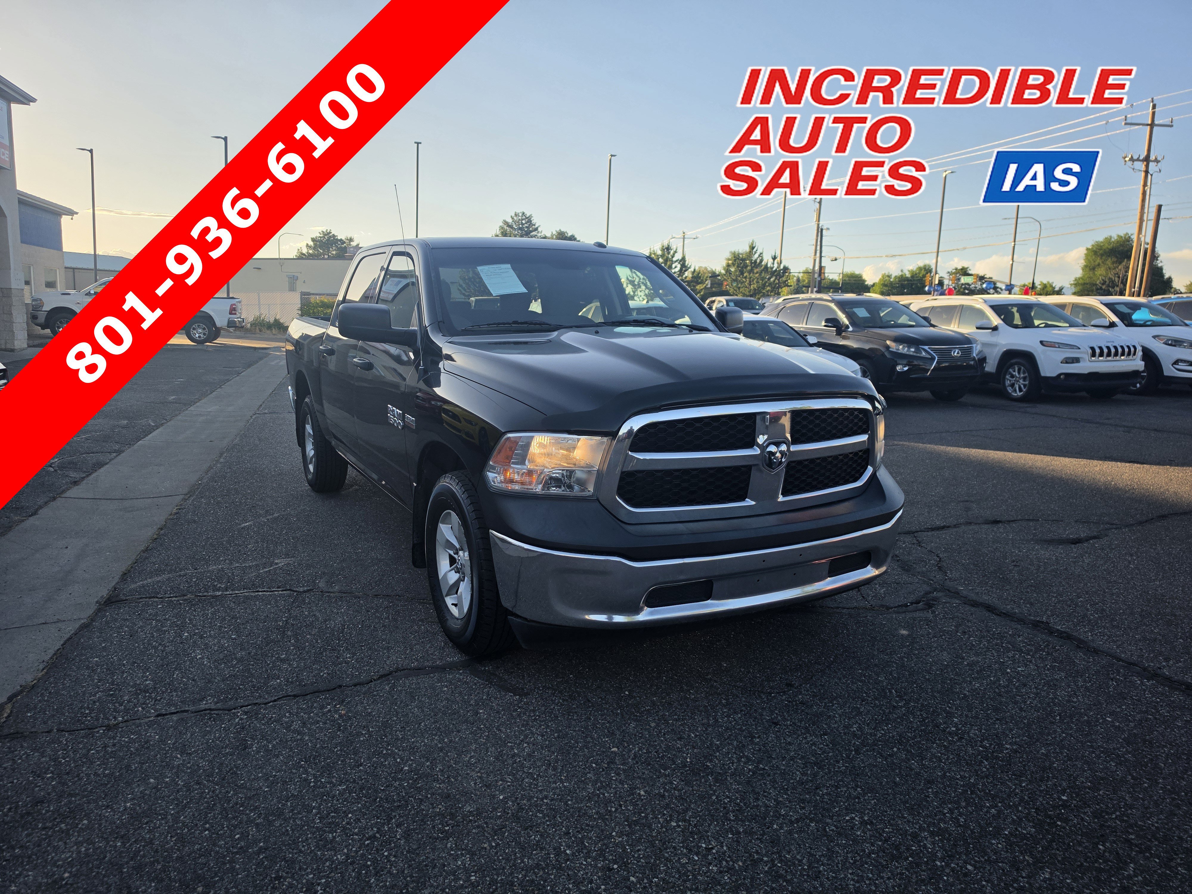 Used 2017 RAM 1500 ST w/ SXT Appearance Group AWD/4WD image 1