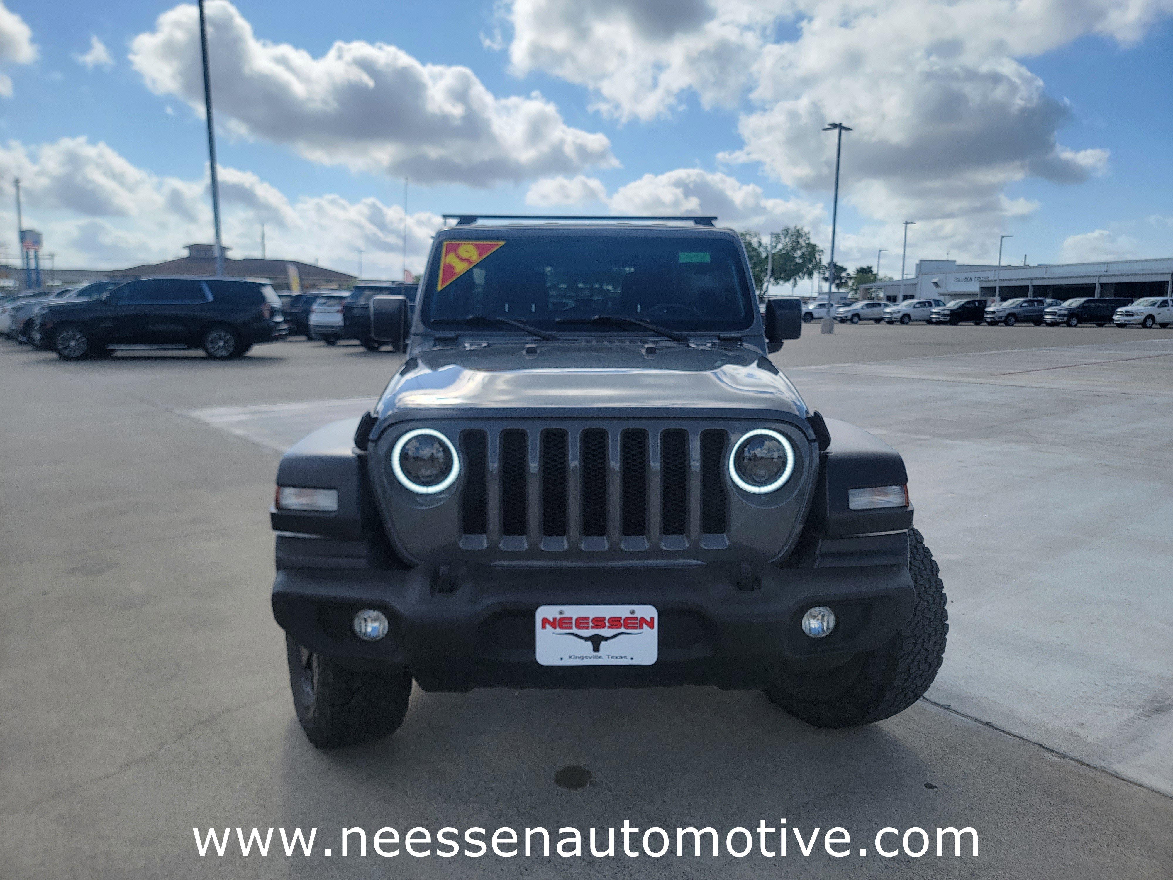 Used 2019 Jeep Wrangler Unlimited Sport S image 2