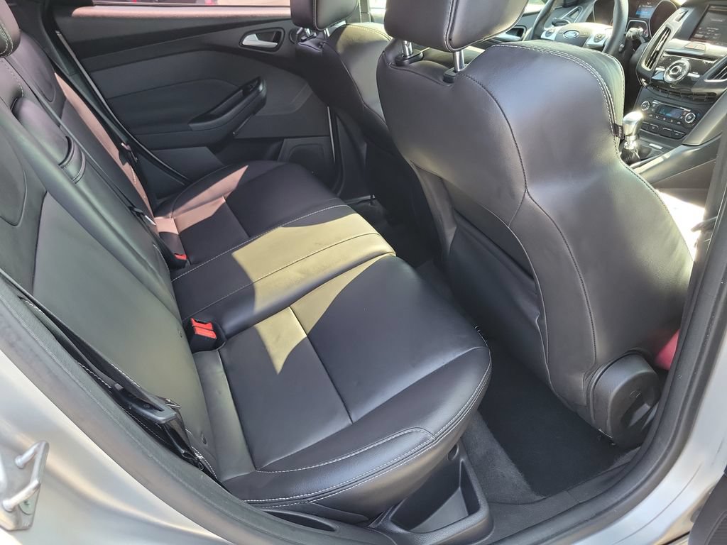 Used 2013 Ford Focus ST FWD image 17