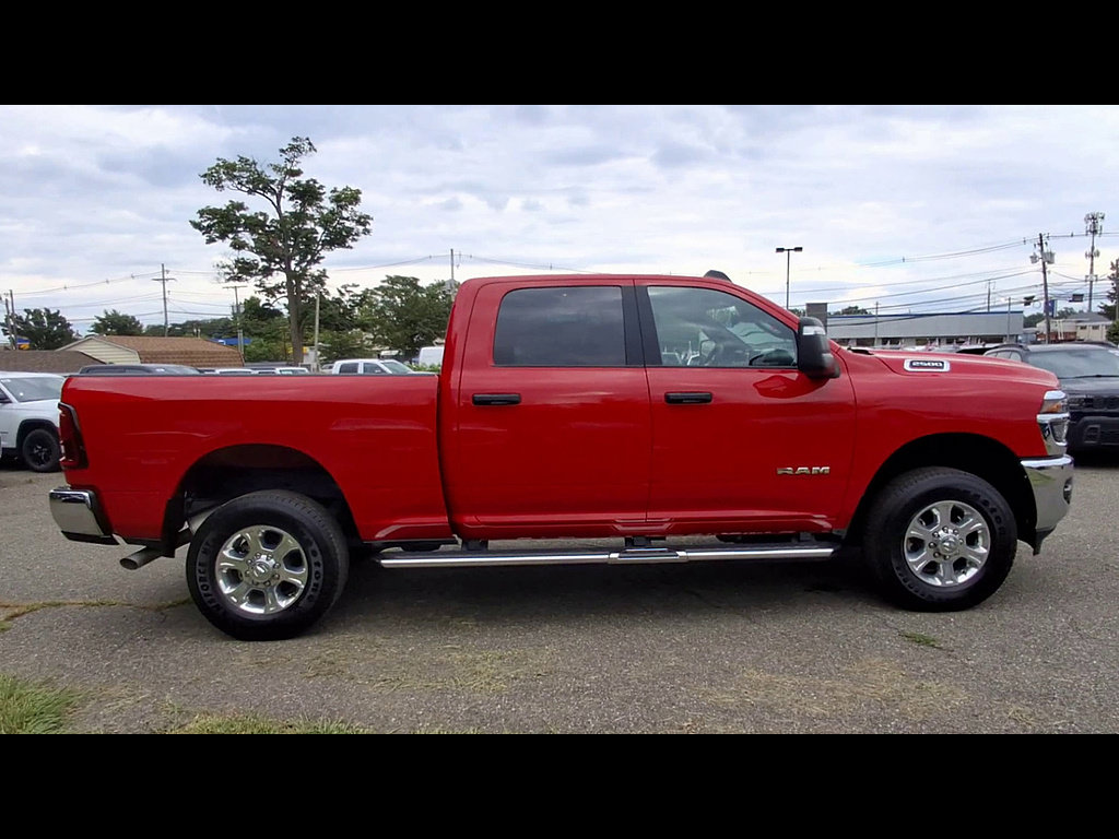 Used 2026 RAM 2500 Big Horn AWD/4WD image 9