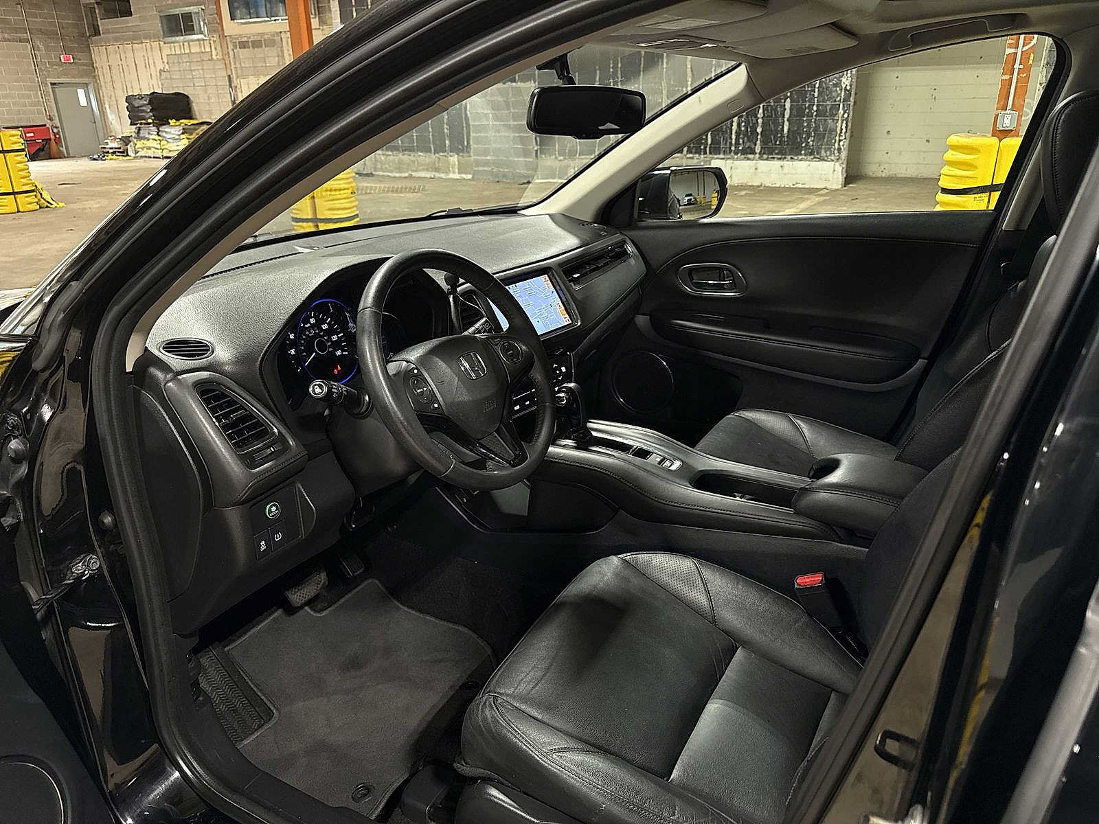 Used 2017 Honda HR-V EX-L image 29