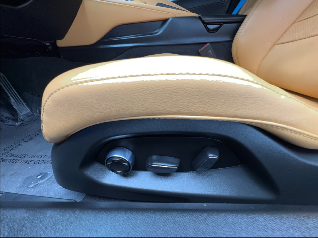 Used 2024 Chevrolet Corvette Stingray Preferred Cpe w/ 2LT RWD image 29