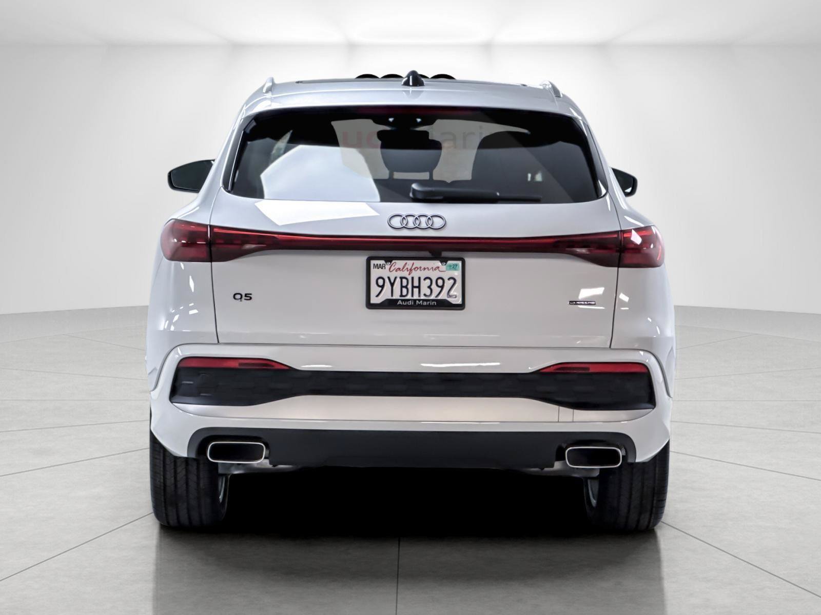 Used 2025 Audi Q5 Premium w/ Premium Plus AWD/4WD image 4