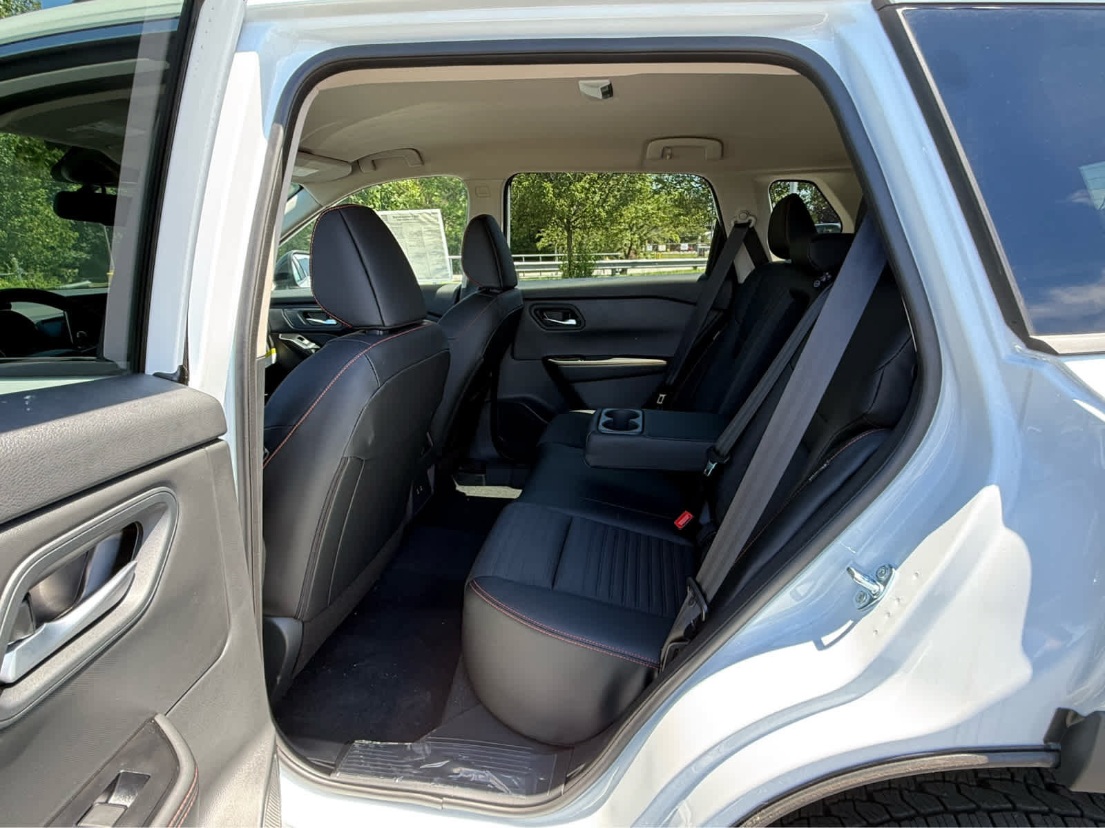 New 2026 Nissan Rogue SV w/ Rock Creek Premium Package AWD/4WD image 14