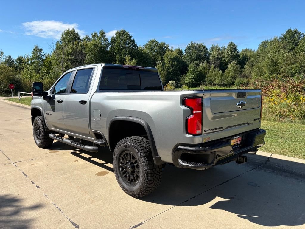 New 2026 Chevrolet Silverado 2500 ZR2 w/ LPO, Dark Essentials Package AWD/4WD image 7