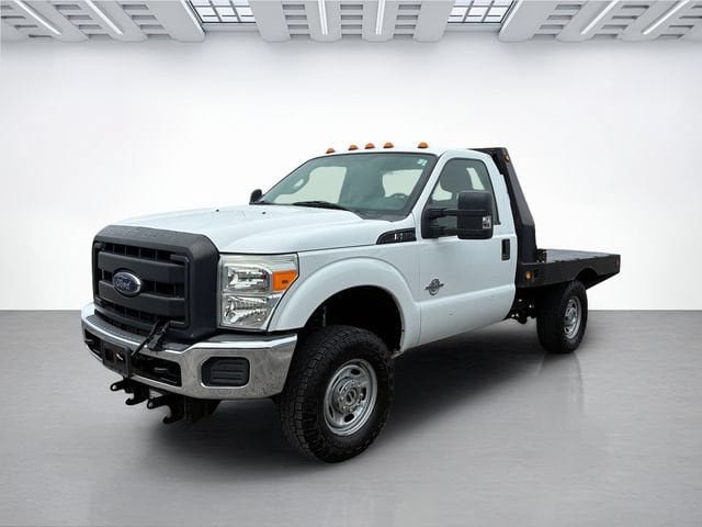 Used 2015 Ford F250 XL w/ Power Equipment Group AWD/4WD image 8